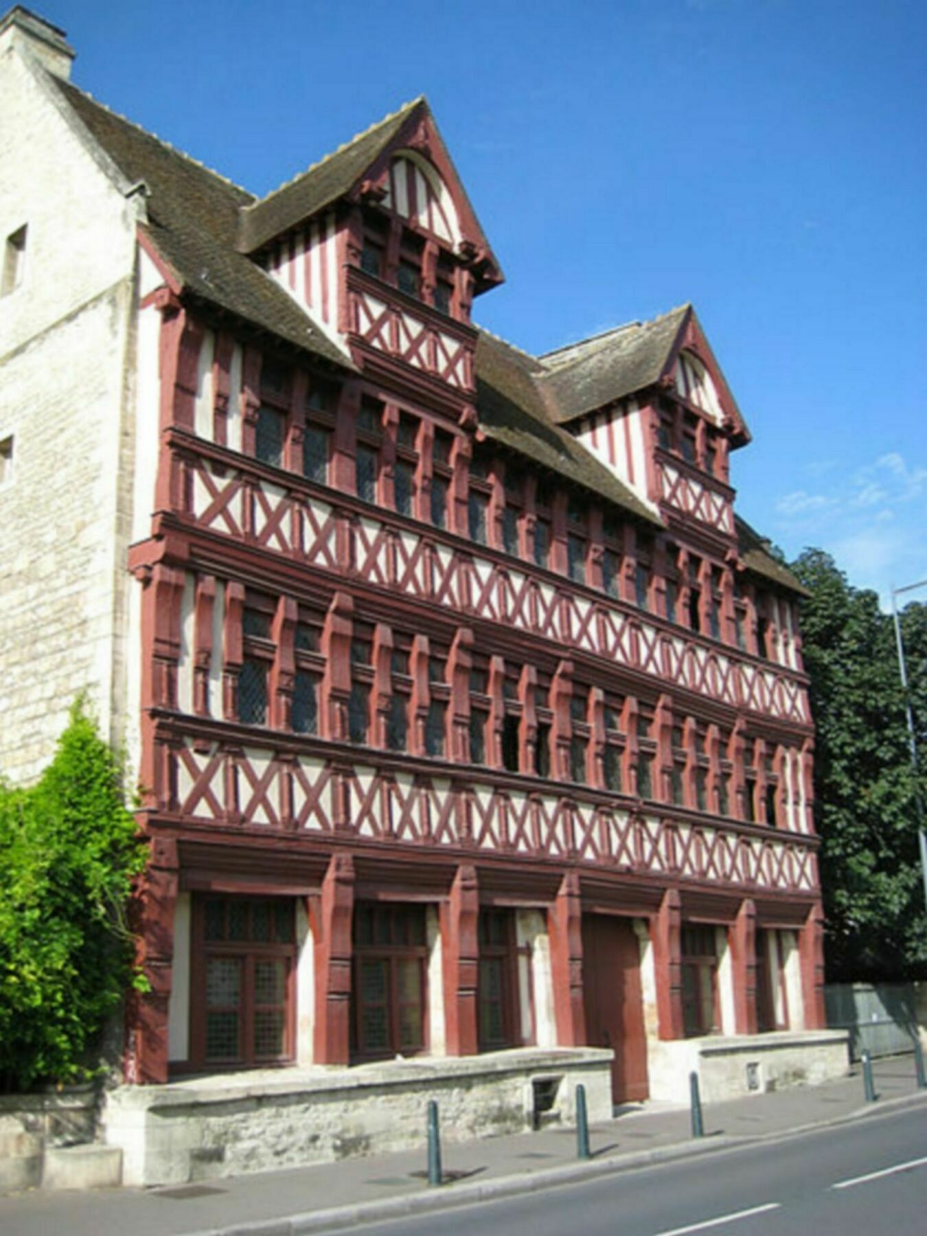 Hôtel Des Quatrans Caen Buitenkant foto